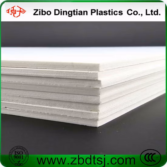 Densidade de folha de espuma de PVC branco 0,55 Fabricante